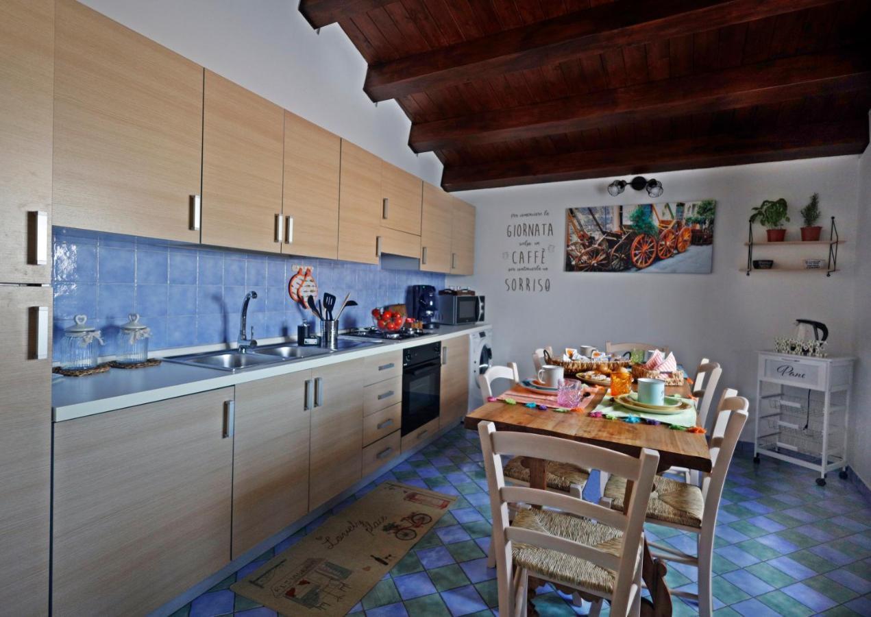 La Casa Di Filippo Lägenhet Palermo Exteriör bild